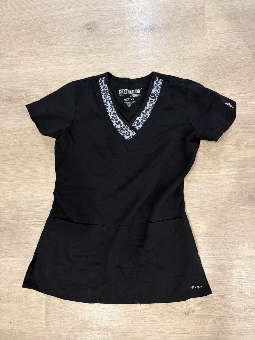 Grey's Anatomy Black Short-Sleeve V-Neck Scrub Top with Gray Leopard Trim
